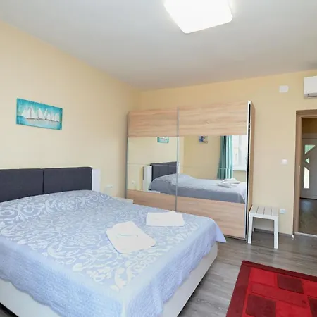 Apartment Bela